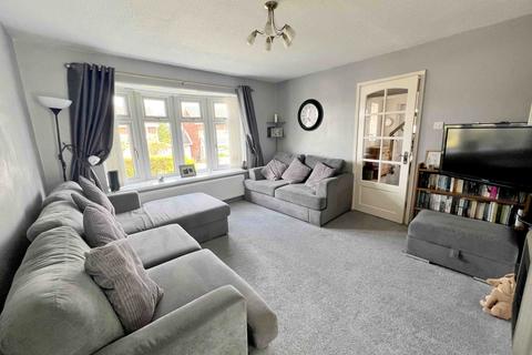 4 bedroom detached house for sale, Squirrel Walk, Fforest, Swansea, SA4