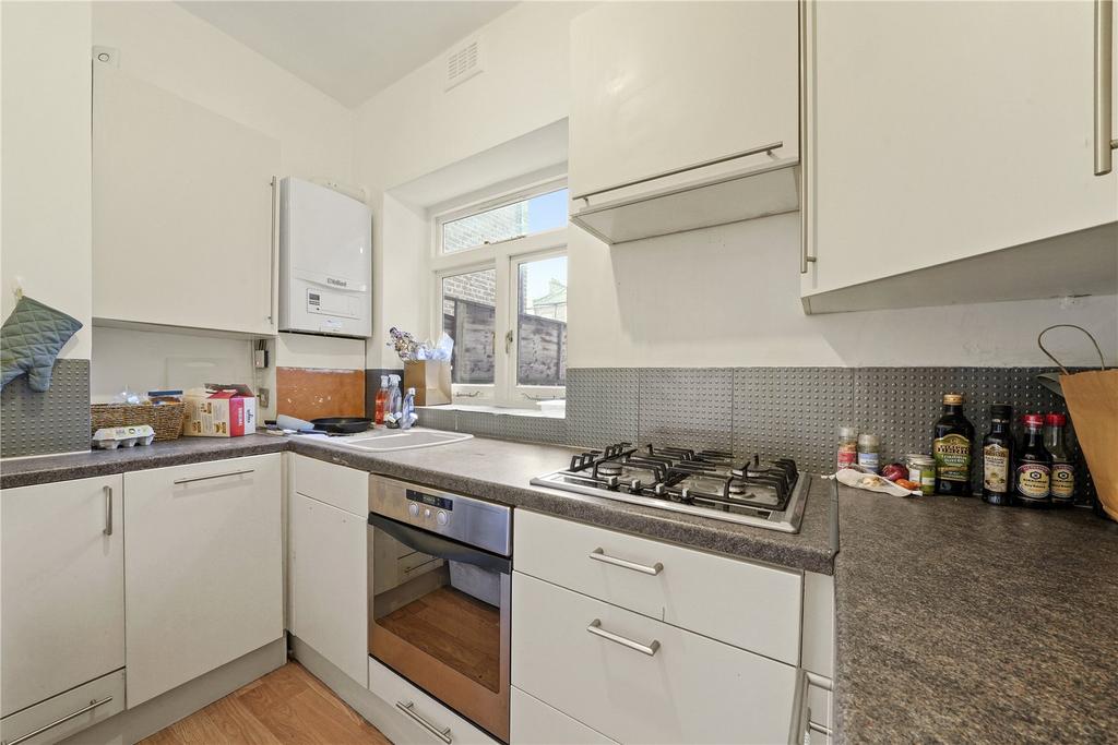 Apartment in London - View 2
