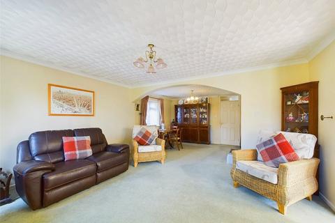 3 bedroom bungalow for sale, Kings Elm, Norton, Gloucester, Gloucestershire, GL2