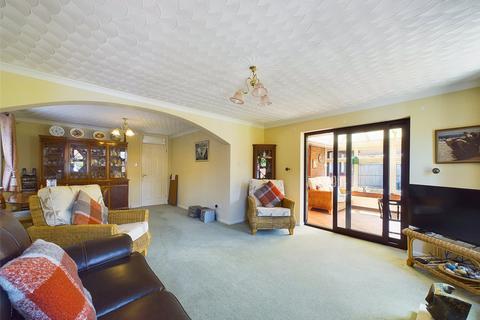 3 bedroom bungalow for sale, Kings Elm, Norton, Gloucester, Gloucestershire, GL2