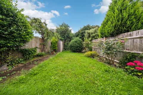 2 bedroom terraced house for sale, Barnes Avenue, Barnes, London