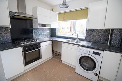 2 bedroom flat for sale, Oakham Way, Solihull B92