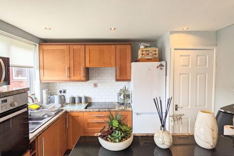 2 bedroom apartment for sale, High Street, Skelmersdale WN8