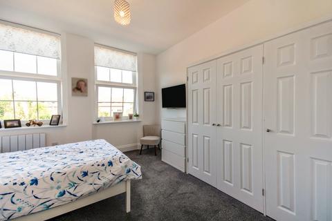 43 Bluemels Drive, Wolston, Coventry, CV8 3LN