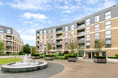 1 bedroom flat for sale, Quadrant House, Levett Square, Richmond, Surrey