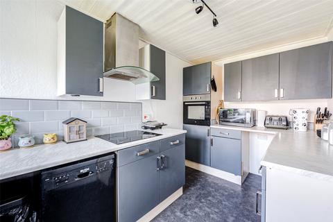 24 Cedar Close, Lancing, BN15 8PY