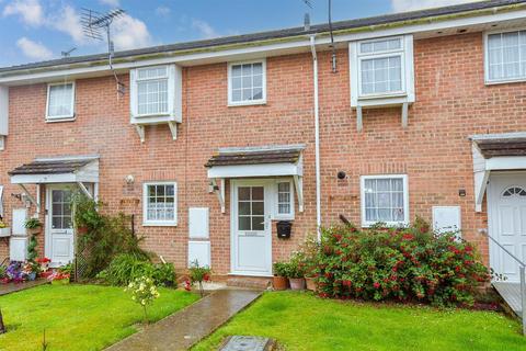 18 Douglas Close, Ford, Arundel, BN18 0TG