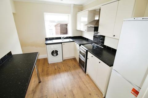 3 bedroom terraced house to rent, Gladstone Street, Blyth, NE24