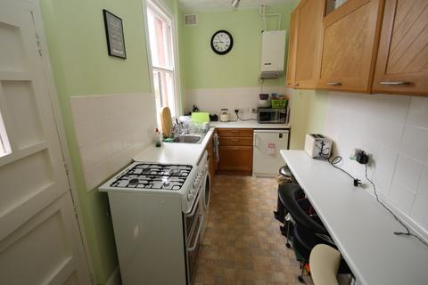 2 bedroom terraced house for sale, Haddenham Road, Leicester, Leicestershire, LE3