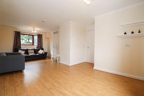 2 bedroom flat for sale, Reeth Road, Sandsfield Park, Carlisle, CA2