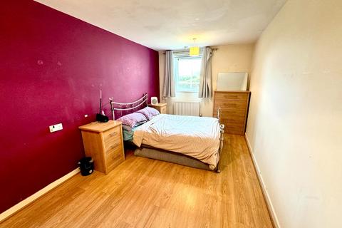 1 bedroom apartment for sale, Cumberland House, Erebus Drive, West Thamesmead, London, SE28 0GE