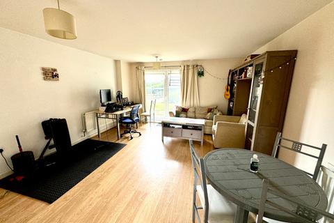 5, Cumberland House Erebus Drive, London, SE28 0GE