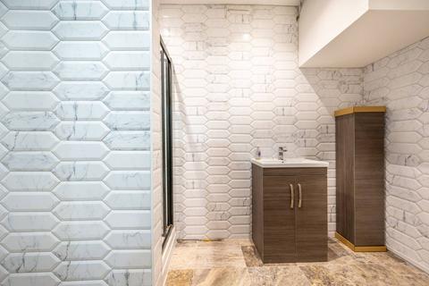 31 Belvedere Road, London, E10 7NW