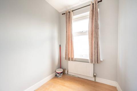 31 Belvedere Road, London, E10 7NW