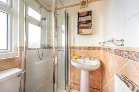 31 Belvedere Road, London, E10 7NW