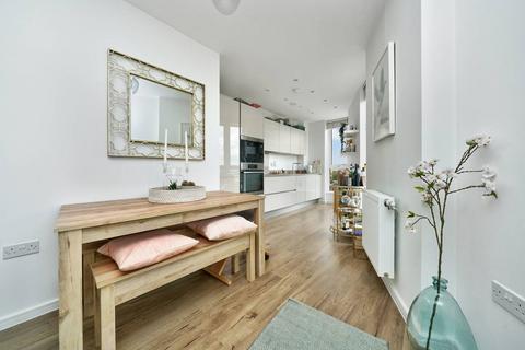 1 bedroom flat to rent, 27 Nellie Cressall Way, London E3