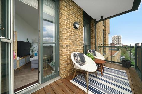 1 bedroom flat to rent, 27 Nellie Cressall Way, London E3