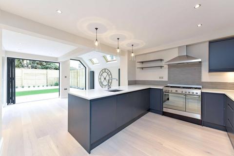 5 bedroom flat to rent, Brackenbury Village, Brackenbury Village, London, W6