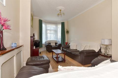 5 Dagenham Road, London, E10 7LH