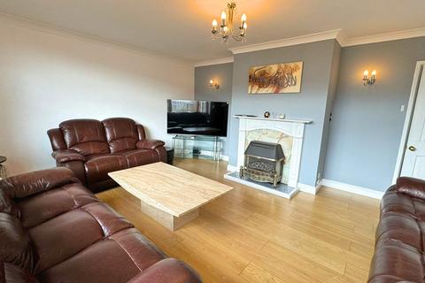 4 bedroom end of terrace house for sale, Franklin Avenue, Slough, Berkshire, SL2