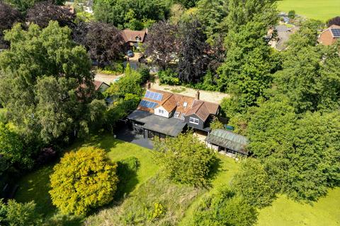 3 bedroom detached house for sale, Mere Road, Attleborough NR17