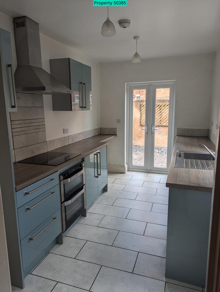 Kitchen &amp; patio access