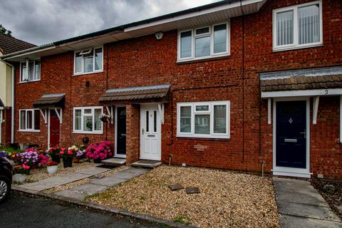 2 bedroom terraced house to rent, Gorsley Close, Middlewich, CW10