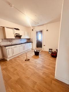 3 bedroom maisonette to rent, High Street, Erdington B23