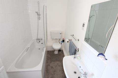 1 bedroom flat to rent, Hallgate, HU16