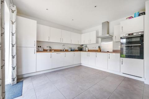 4 bedroom detached house for sale, Chipping Norton,  Oxfordshire,  OX7