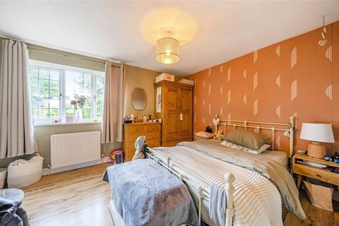 4 bedroom detached house for sale, The Oaks, Farnborough, Hampshire