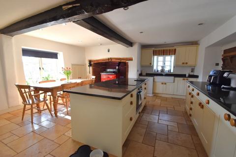 4 bedroom semi-detached house to rent, Lurley, Tiverton, Devon, EX16