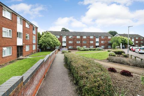 46 Deanscroft, Knebworth, SG3 6BB