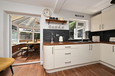 47 Walker Crescent, St Georges, Telford, TF2 9PZ