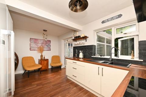 47 Walker Crescent, St Georges, Telford, TF2 9PZ