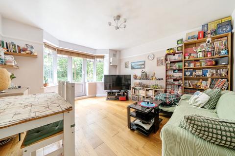 1 bedroom apartment for sale, Hastings Road, London