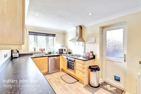 5 bedroom detached house for sale, Wimberry Drive, Waterhayes, Newcastle