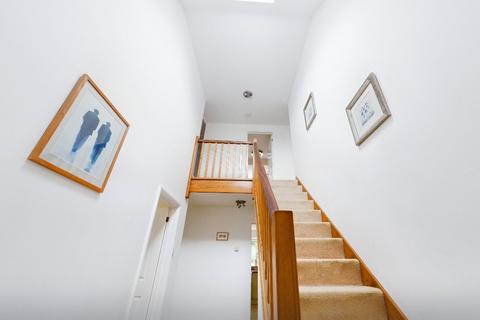 2 Wootton End, Stonesfield, Witney, OX29 8EP