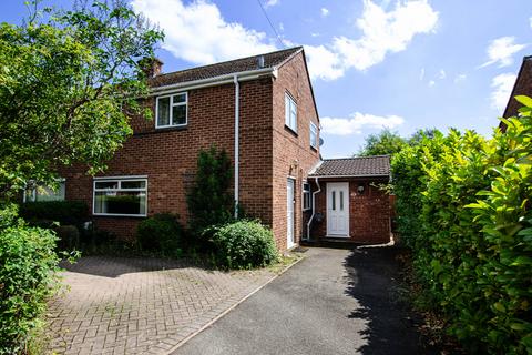 3 bedroom semi-detached house for sale, Worcester WR2