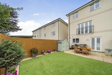 64 Augustus Avenue, Keynsham, Bristol, BS31 2FJ