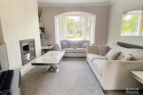 3 bedroom semi-detached house for sale, Broadway, Royton