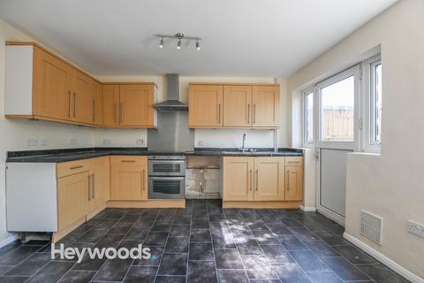 3 bedroom semi-detached house to rent, Trent Grove, Westbury Park, Newcastle-under-Lyme ST5