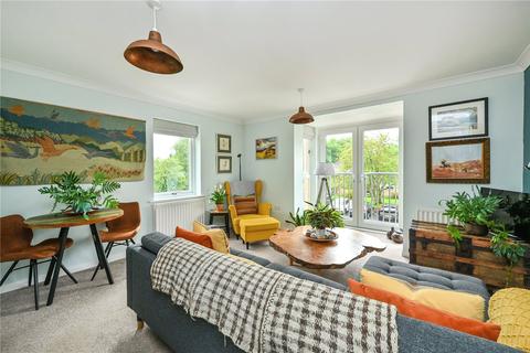 2 bedroom flat for sale, Borough Road, Petersfield, Hampshire