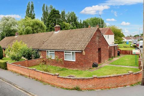 2 bedroom semi-detached bungalow for sale, Spurling Close, Newmarket CB8