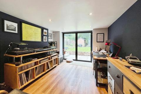 6 Chretien Road, Manchester, M22 4FS