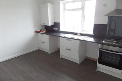 1 bedroom flat to rent - Prince Avenue, Southend-On-Sea