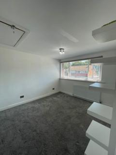 3 bedroom semi-detached house to rent, Highmore Drive, Bartley Green, Birmingham, B32 3JY