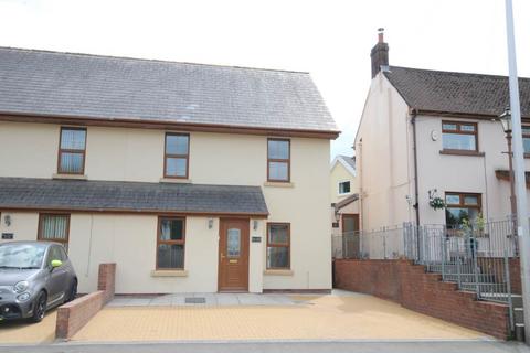 4 bedroom semi-detached house for sale, Croespenmaen, Croespenmaen NP11