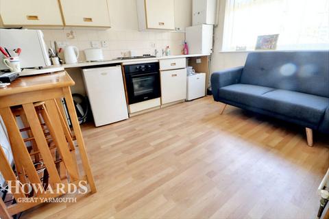 1 bedroom flat for sale, St Georges Road, Great Yarmouth