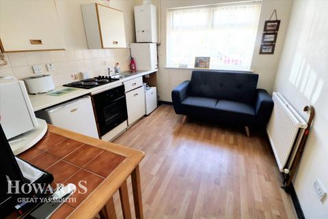 1 bedroom flat for sale, St Georges Road, Great Yarmouth